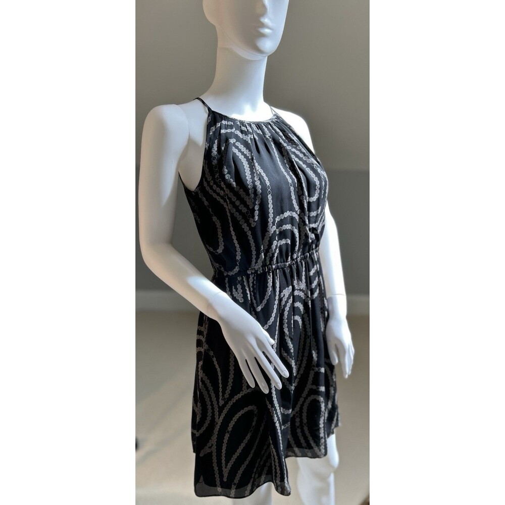 Banana Republic Women’s Black 100% Silk Dress Size 0 Petite Fit & Flare Keyhole